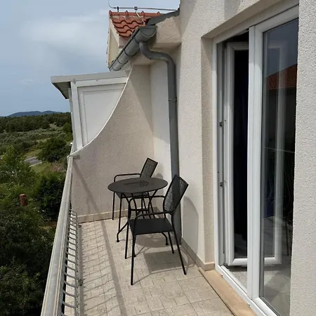 Dinova Grebaastica Grebaštica